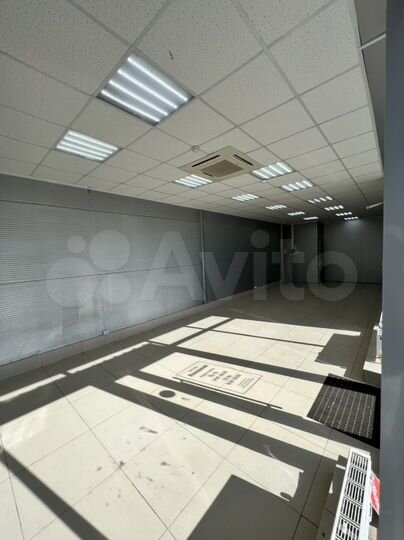Торговая площадь, 52 м²