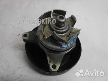 Помпа (насос водяной) Мазда
