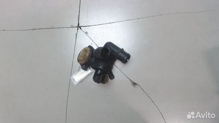 Корпус термостата Volkswagen Passat 6, 2010