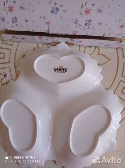 Менажница фарфоровая Новая