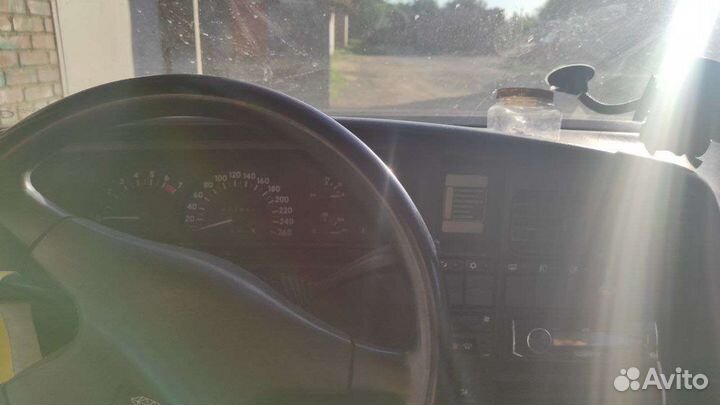 Opel Omega, 1992