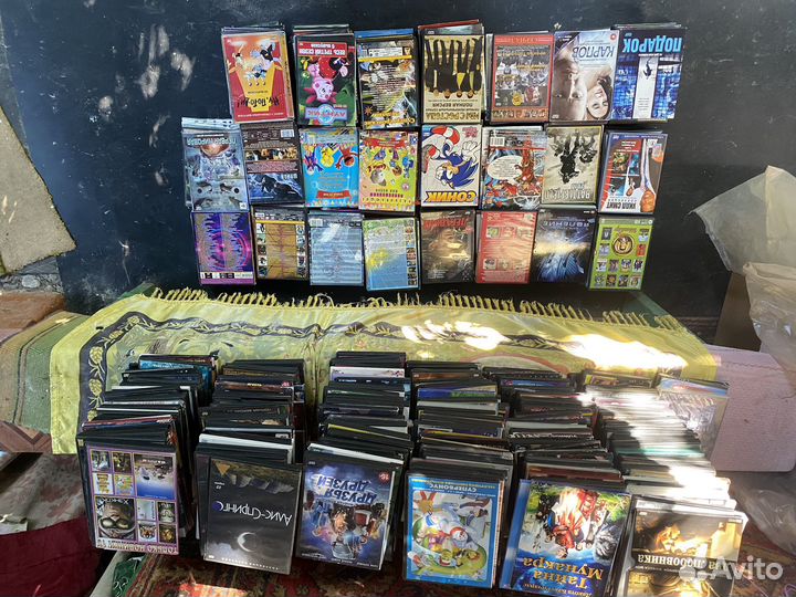 DVD диски одним лотом, распродажа 400 штук