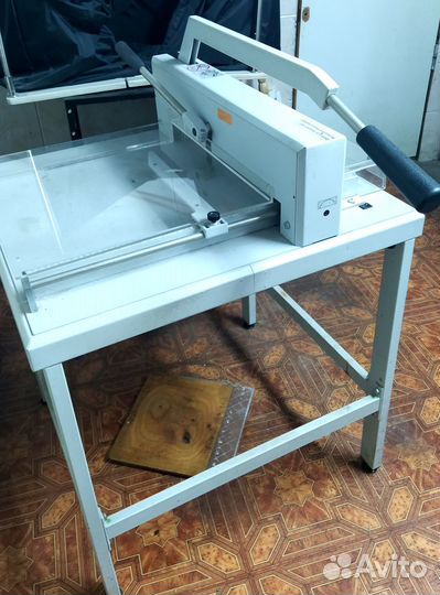 Гильотинный резак kw-trio 3942