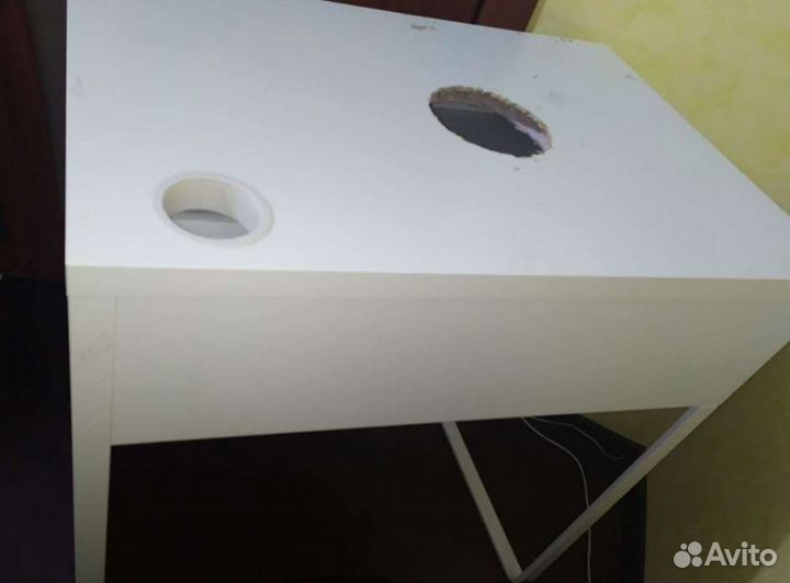 Стол для маникюра