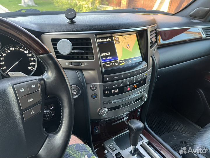 Lexus LX 5.7 AT, 2014, 173 500 км