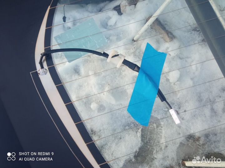 Заднее стекло на lexus LX 570 FYG