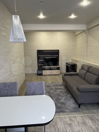 2-к. квартира, 56,5 м², 3/6 эт.