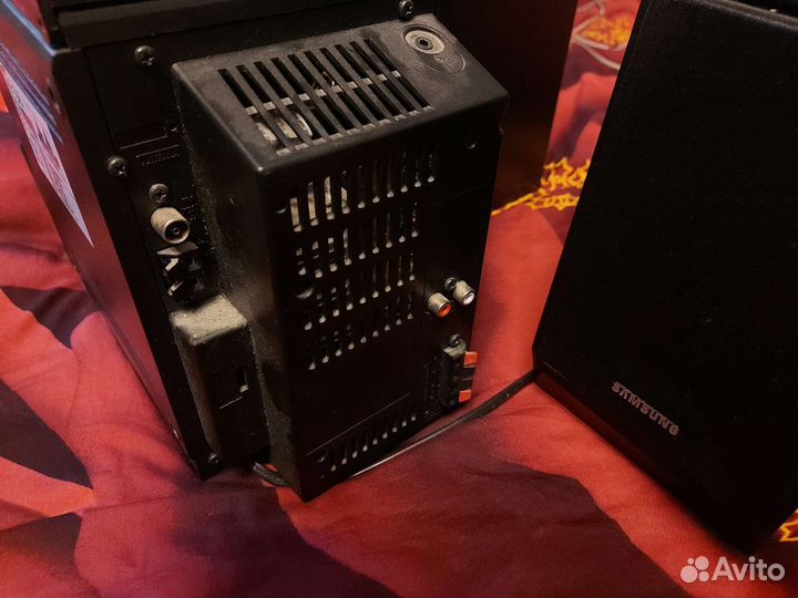 Музыкальный центр Samsung MM-T5