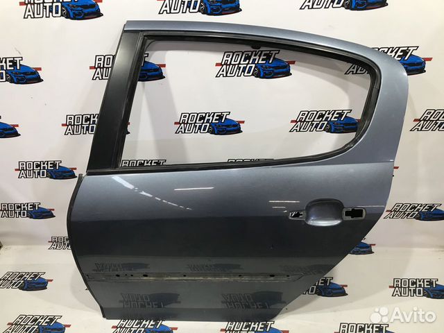 Дверь задняя левая Peugeot 407 9006H5