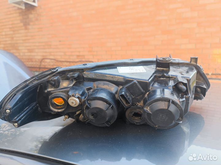 Фара левая nissan Almera n 16