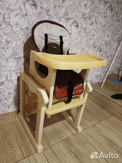 Стульчик для кормления франция