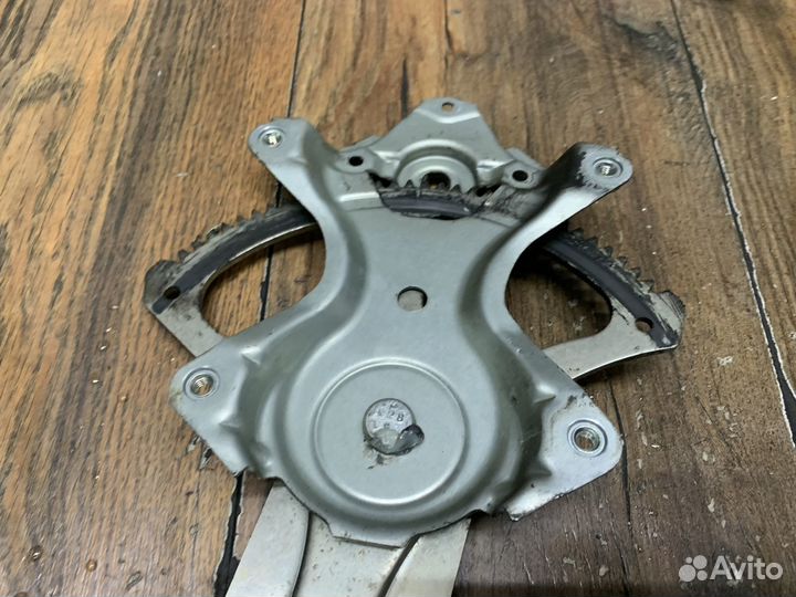 Lexus RX 350 Стеклоподъемник электр. передний