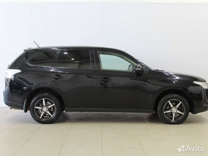 Mitsubishi Outlander 2.0 CVT, 2012, 380 000 км