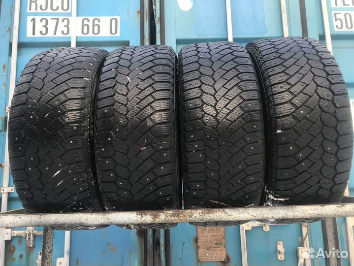 Continental Conti4x4IceContact 235/55 R17 107U