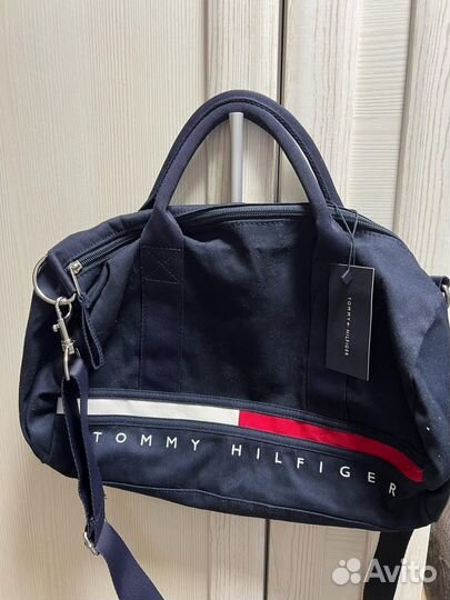 Сумка спортивная Tommy Hilfiger