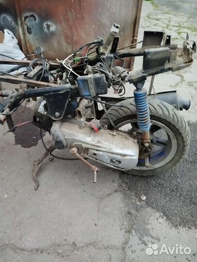 Скутер запчасти