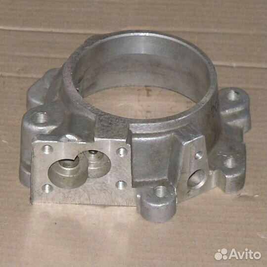 Крышка выходного вала демультипликатора кпп 543205