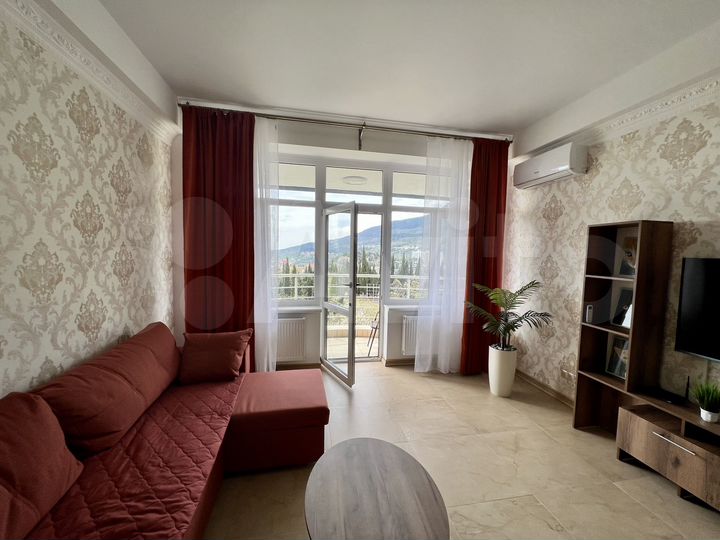 2-к. квартира, 80 м², 6/12 эт.