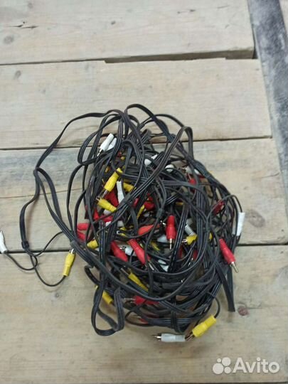Провод hdmi и тюльпан