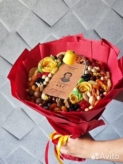 Съедобные букеты из сухофруктов, подарок учителю