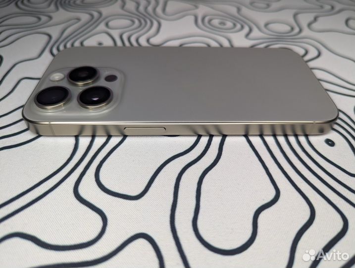 iPhone 15 Pro, 128 ГБ