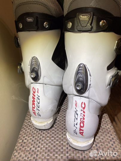 Горнолыжные ботинки Atomic 44 размер