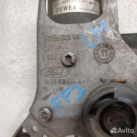 Мотор стеклоочистителя передний левый ford focus 3