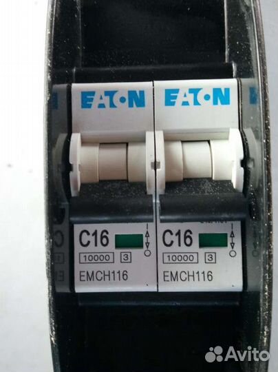 Блок розеток Eaton 24 розетки с автоматом