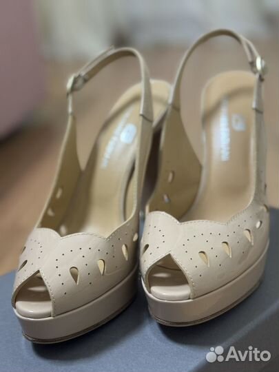 Босоножки женские giovanni fabiani