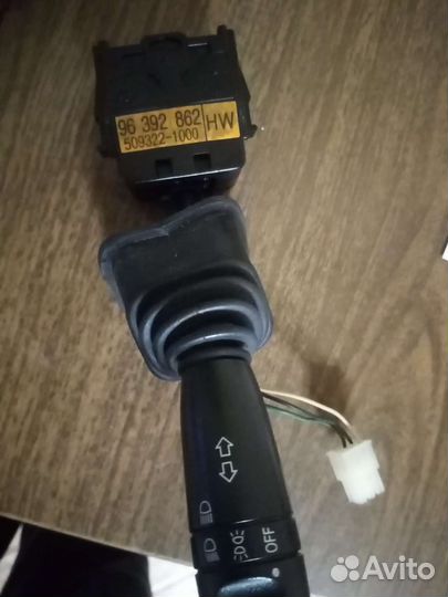 Переключатель подрулевой шевроле лачетти