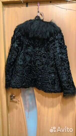 Шуба короткая из меха козлика