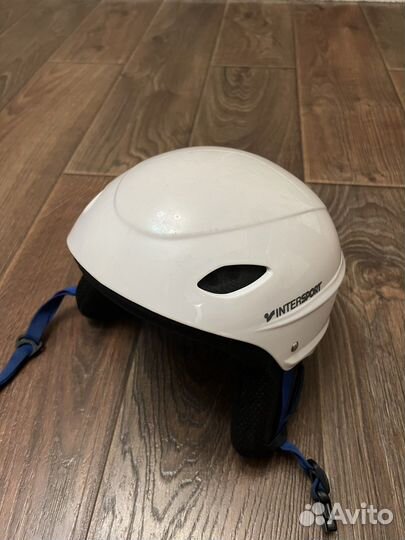 Горнолыжный шлем