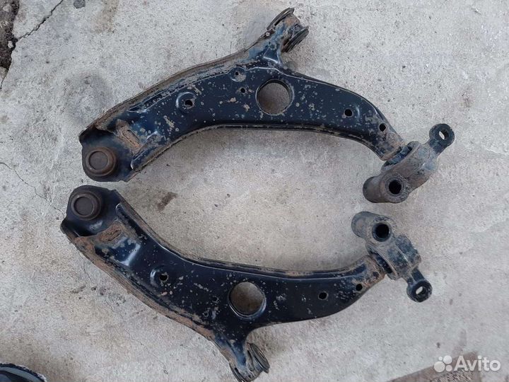 Передние рычаги Mazda CX5