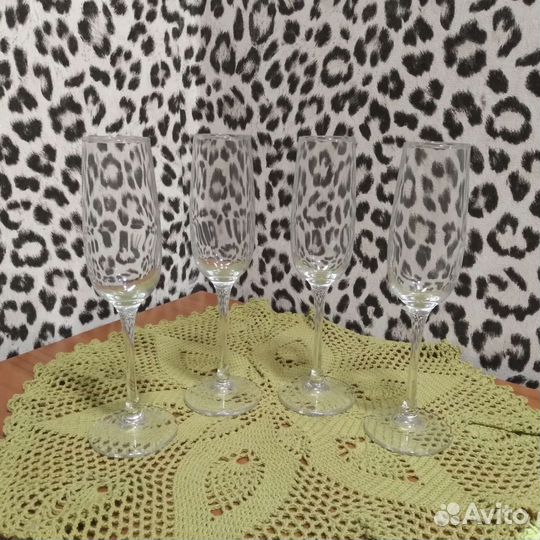 Бокалы для шампанского