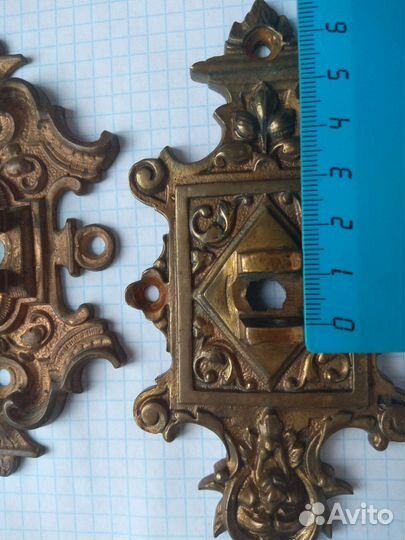 Замок,колёса,педали