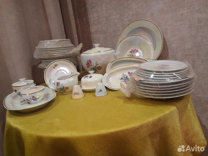 Набор столовой посуды фарфор