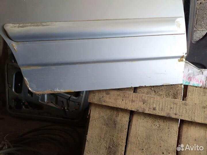 Передняя и задняя правые двери на ваз 2114