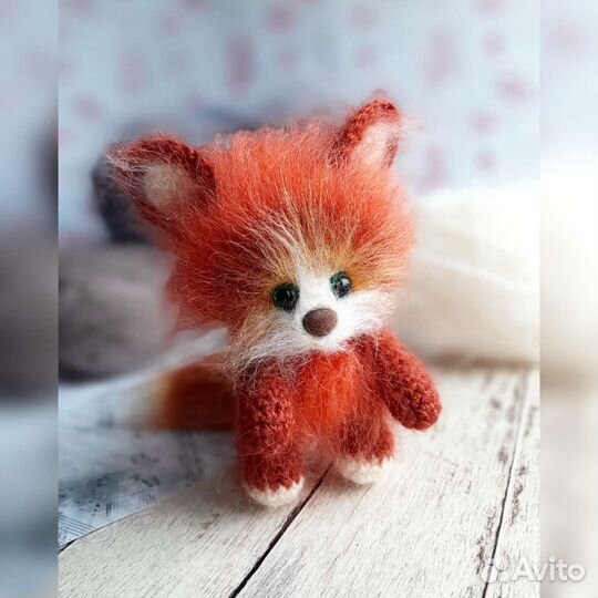 Рыжий пушистый вязаный кот.Мягкая игрушка