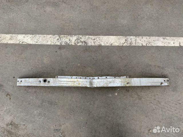 Усилитель бампера Mercedes W212, W204 (Оригинал)