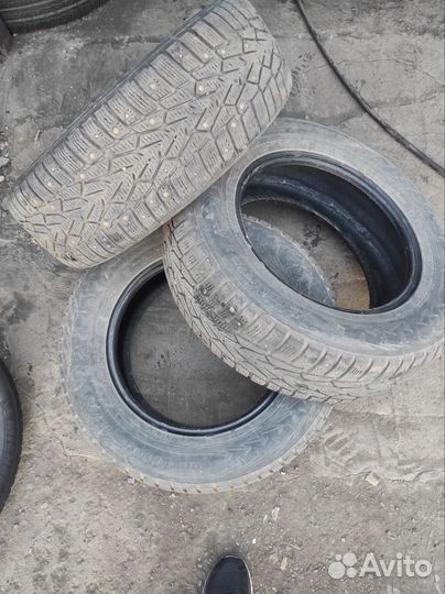 Nokian Tyres Hakkapeliitta 7 215/65 R16