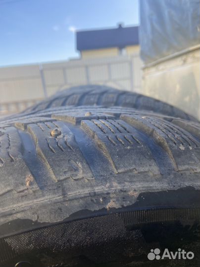 Kumho I'Zen KW22 235/65 R17