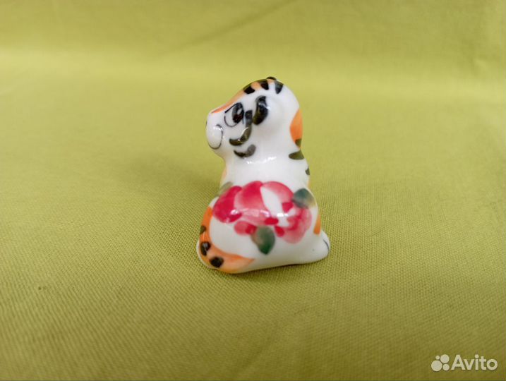 Статуэтки фарфоровые животные