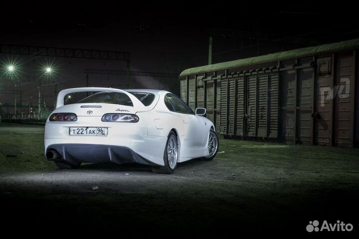 Toyota Supra JZA 80 задний бампер