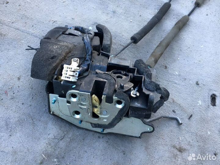 Замок двери Mazda CX-7