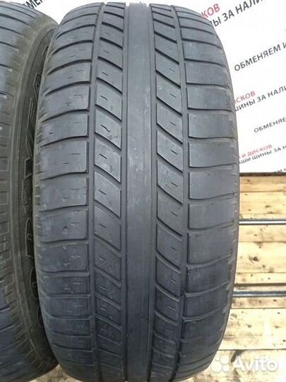 Goodyear Wrangler AT 255/60 R18