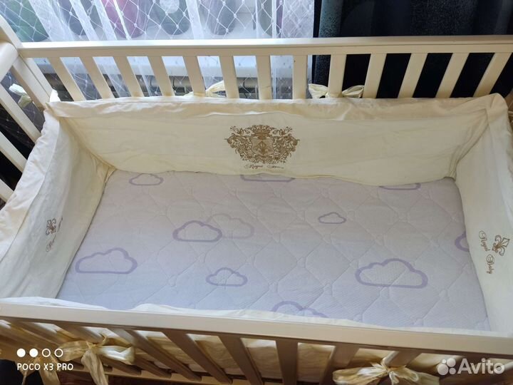 Кроватка детская Giovanni и что-то в дар