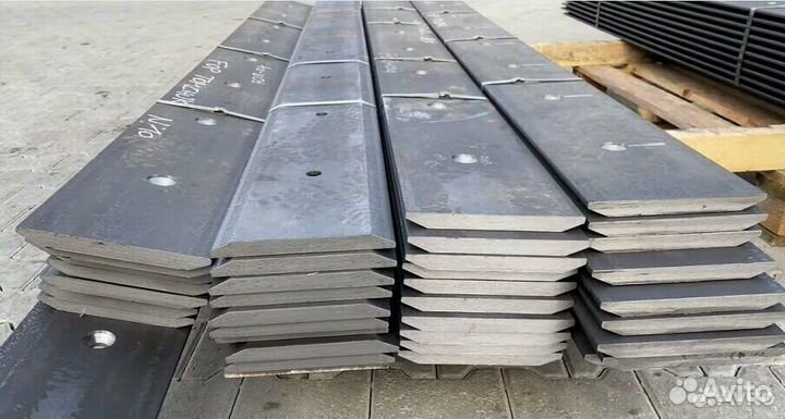 Нож ковша на погрузчик Manitou