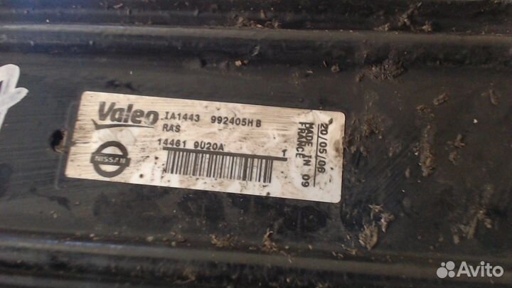 Радиатор интеркулера Nissan Note E11, 2006