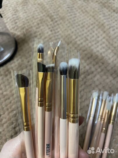 Кисти для макияжа