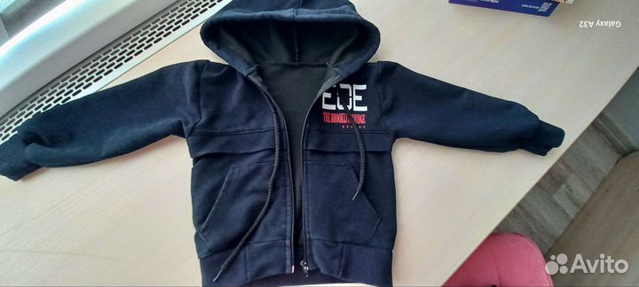 Костюм спортивный